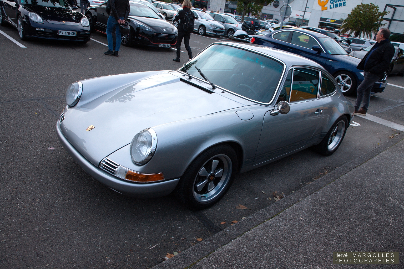 Porsche 911-01.jpg